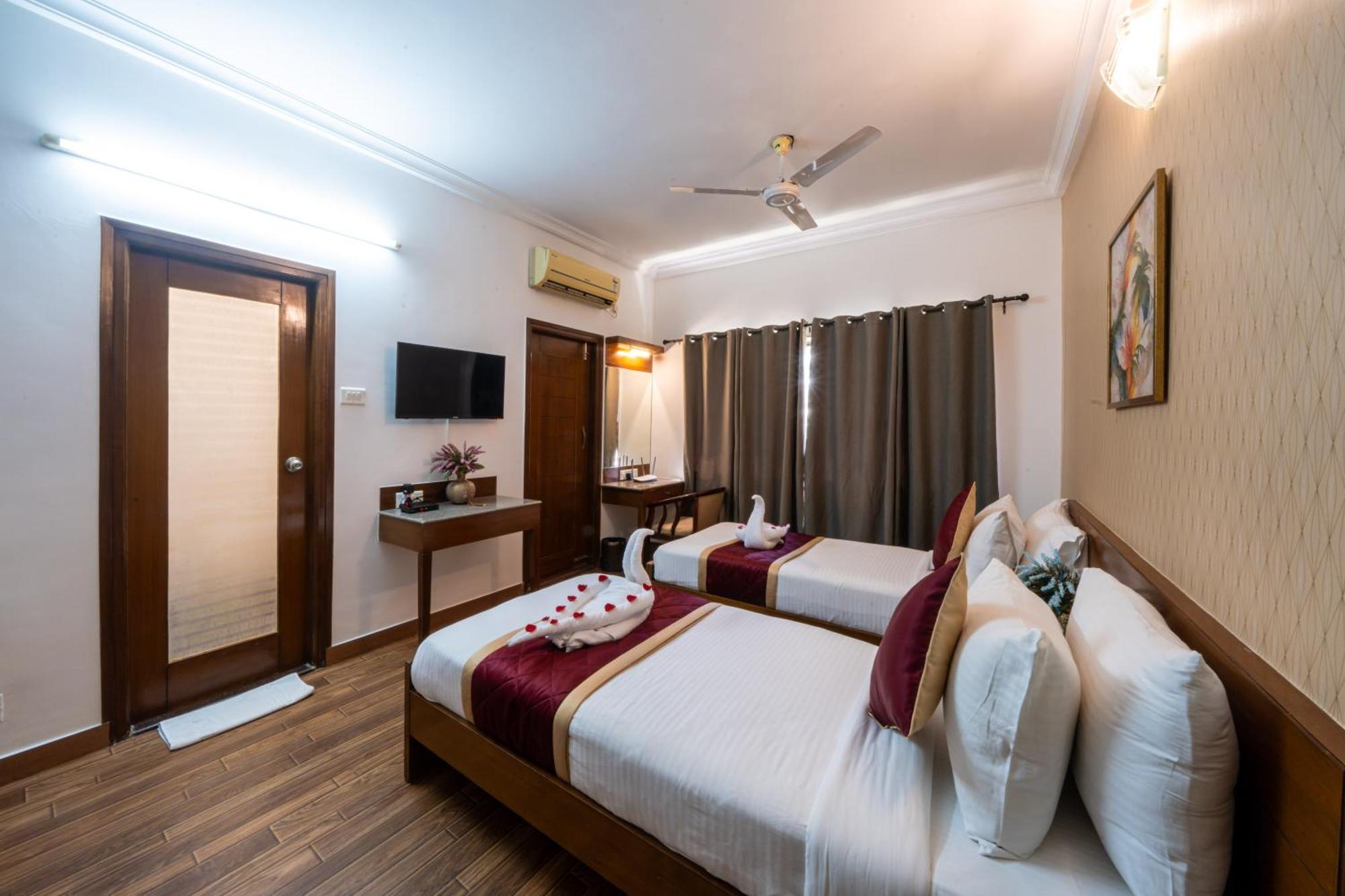 Midtown Suites Marathahalli Bangalore Esterno foto