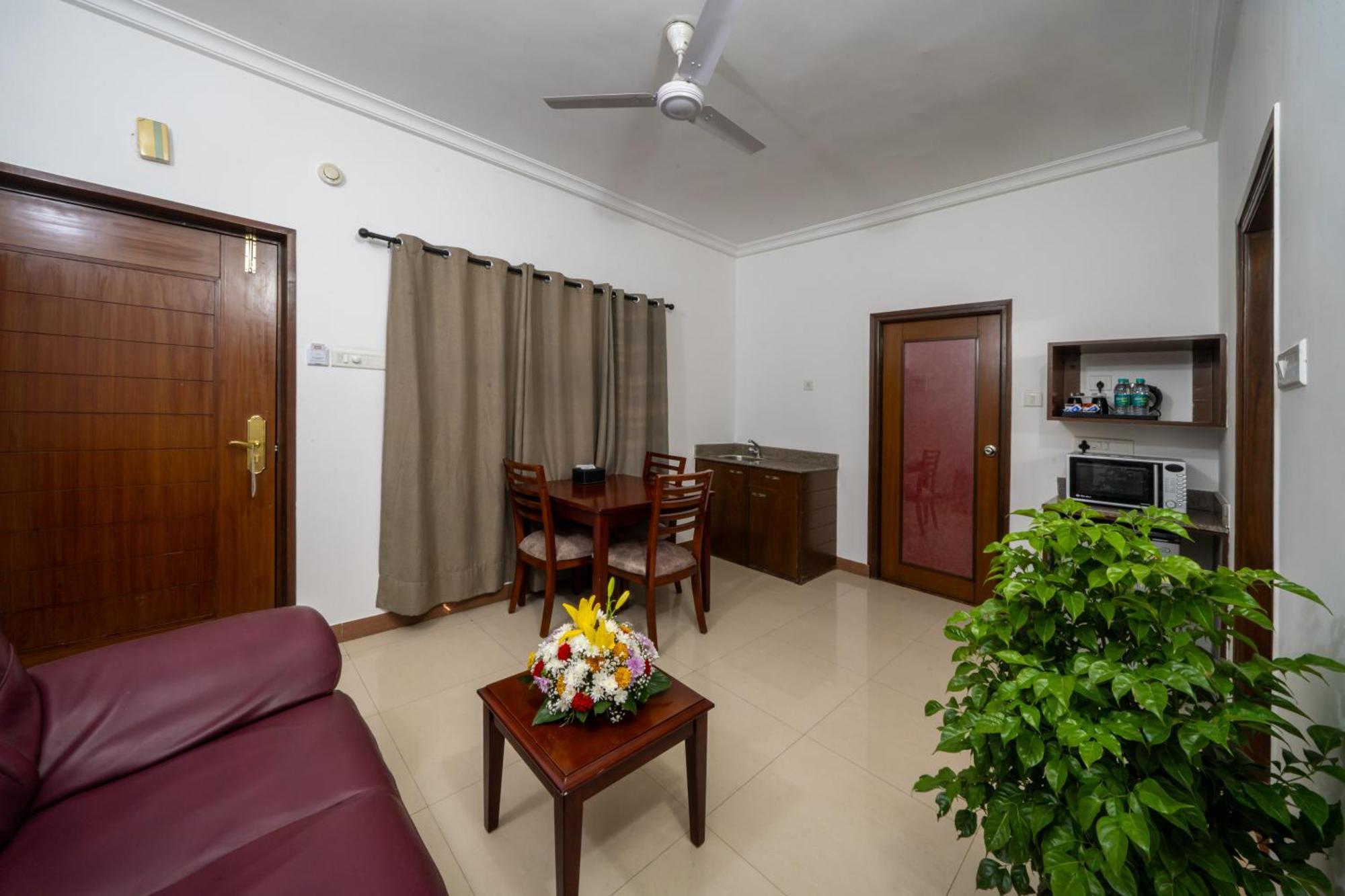 Midtown Suites Marathahalli Bangalore Esterno foto