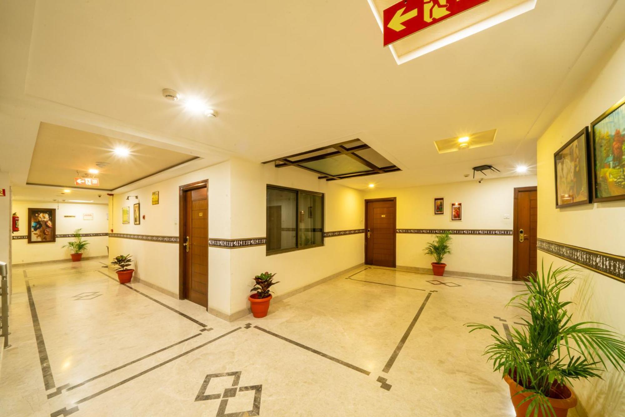 Midtown Suites Marathahalli Bangalore Esterno foto