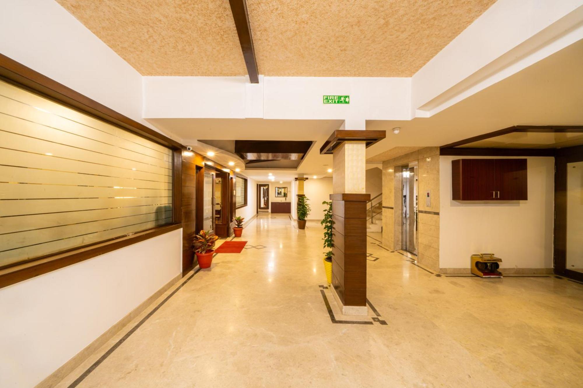 Midtown Suites Marathahalli Bangalore Esterno foto